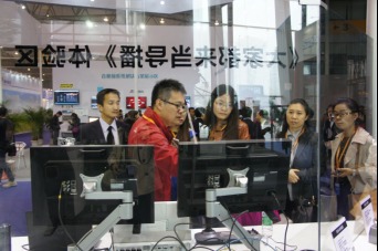 索尼引領4K浪潮 2015四川電視節全鏈路解決方案驚艷亮相